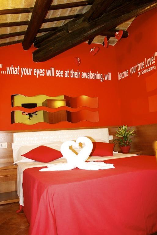I Love Termini Rome Room photo